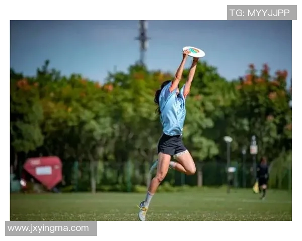 深圳飞盘队的速度之道：探索飞盘运动中的快速技巧与训练方法