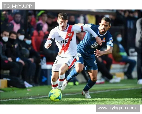 卡迪斯主场迎战皇马争夺西甲积分榜关键战役