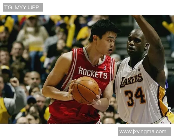 姚明与麦迪经典对决比赛录像回顾重温巅峰时刻的篮球魅力