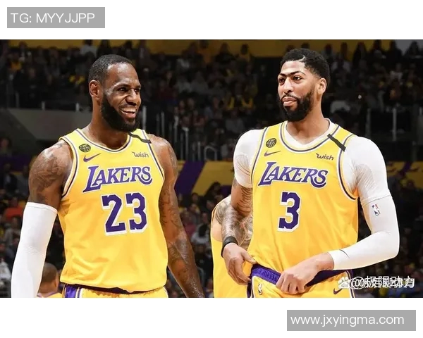 湖人对热火的历史交锋记录及最新战绩分析 湖人对热火的历史交锋记录及最新战绩分析