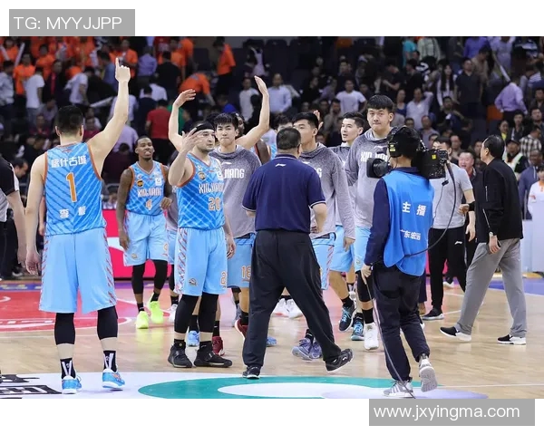 精彩回顾北京首钢与广厦的巅峰对决全场回放分析与精彩瞬间重温 精彩回顾北京首钢与广厦的巅峰对决全场回放分析与精彩瞬间重温