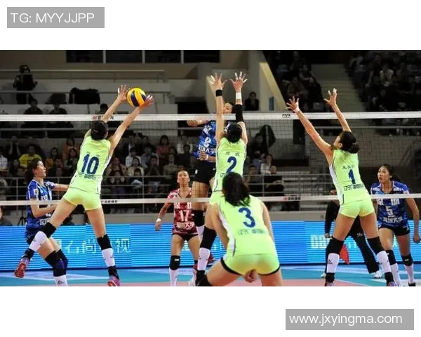 辽宁女排对阵八一女排精彩直播全程回顾与赛后分析