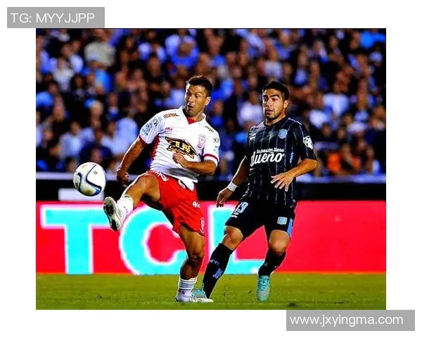 克鲁塞罗与飓风队激战正酣谁能在这场对决中笑到最后